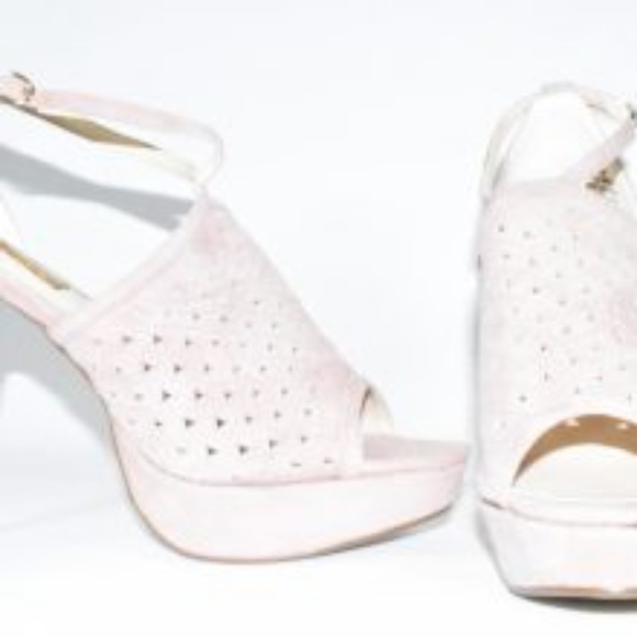 Invest - Picture 2 of 4